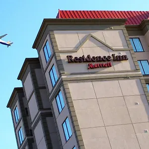 By Marriott Airport Hotel