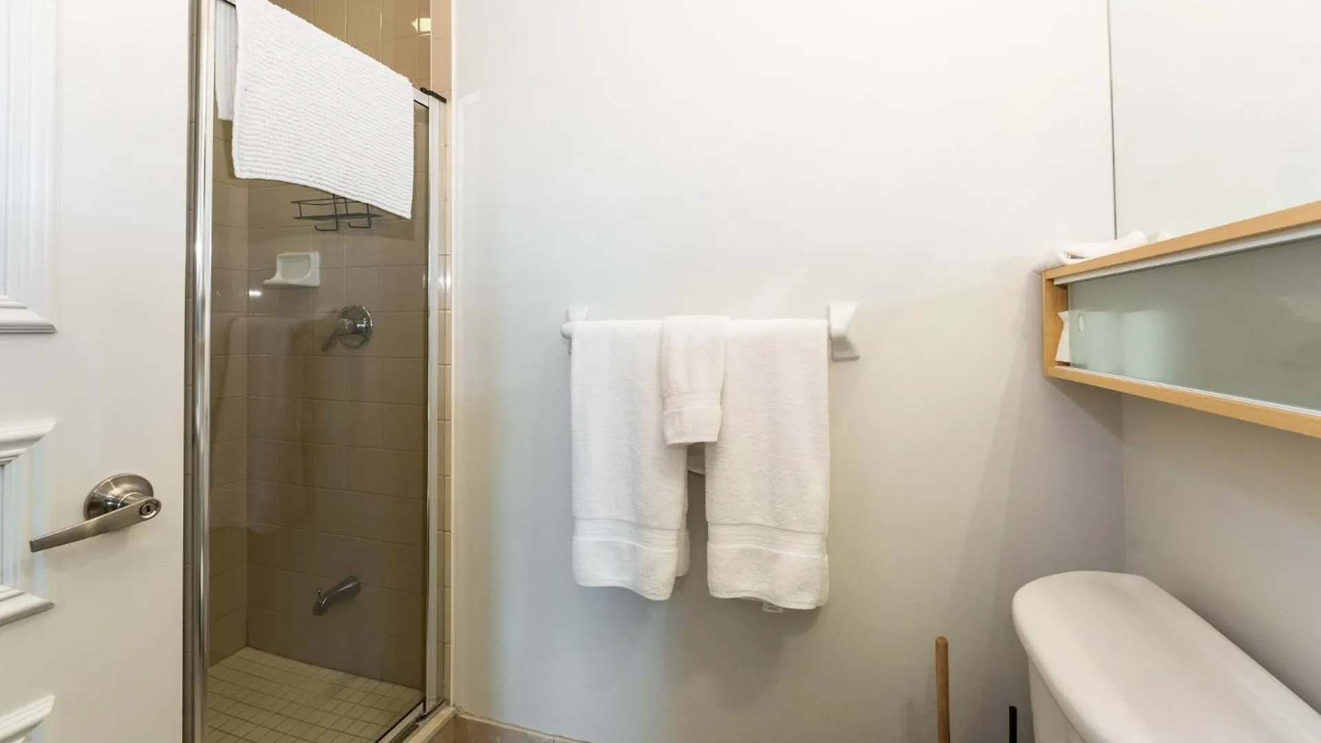 **** Aparthotel Sky Suites Yorkville Toronto Canada