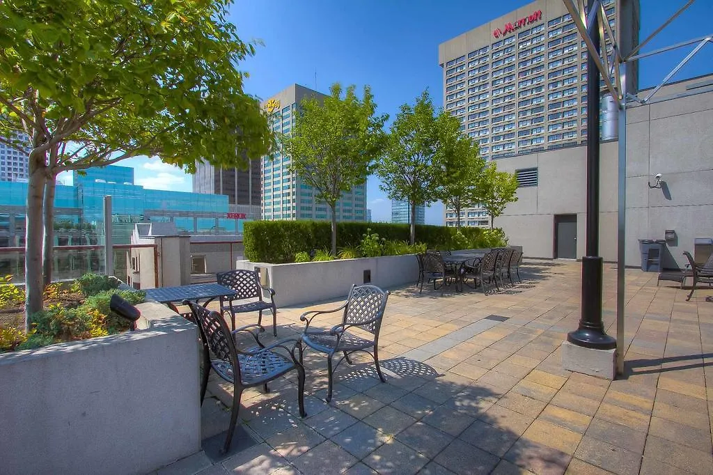 **** Aparthotel Sky Suites Yorkville Toronto Canada