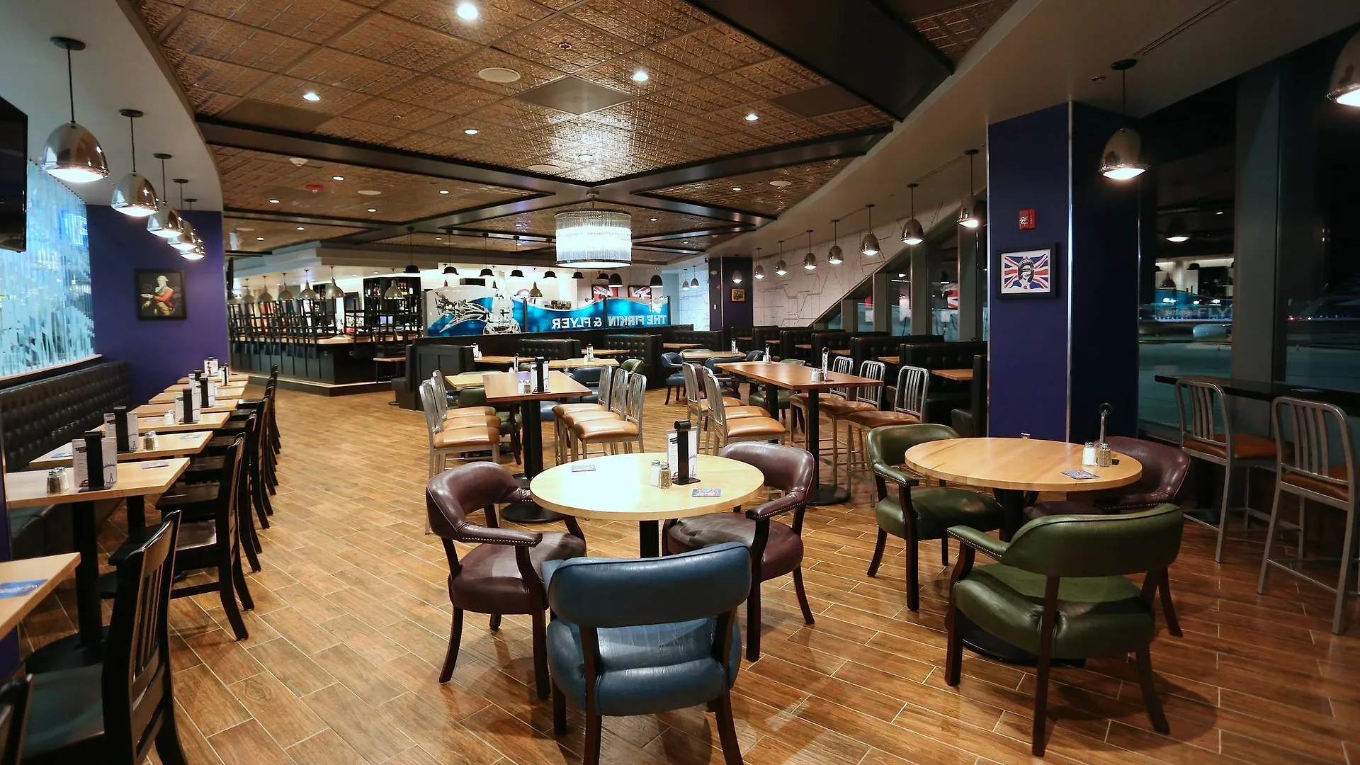 Sky Suites Yorkville Toronto 4*,  Canada